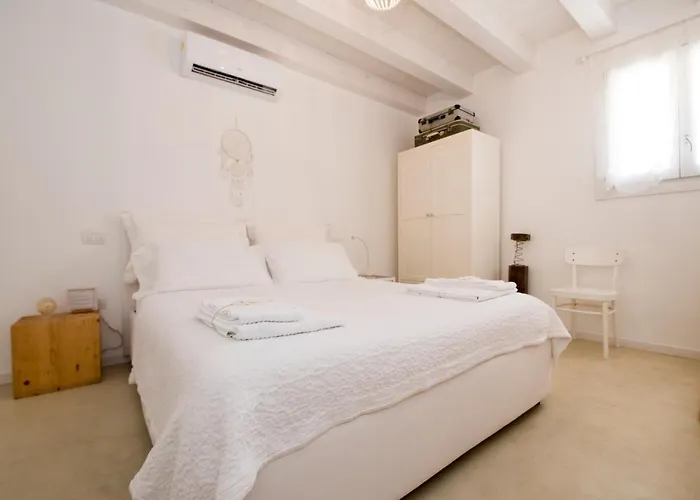 Casa Memi Couette-café Marzamemi